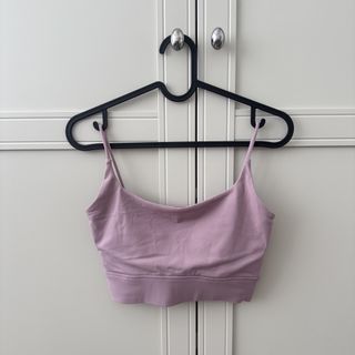 (Category: ) located in . Submitted by mywardrobe6 (Listing ID 1440319013, Image 1). Description: .