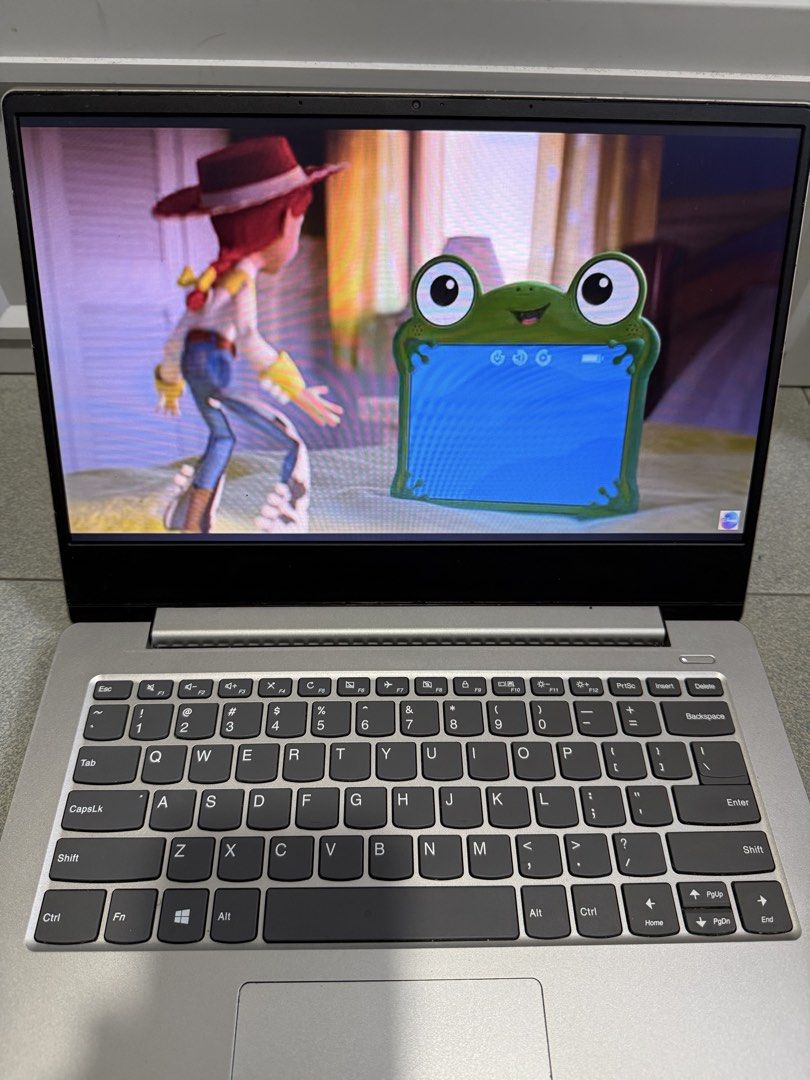 Lenovo Ideapad 330S-141KB465384531140300802