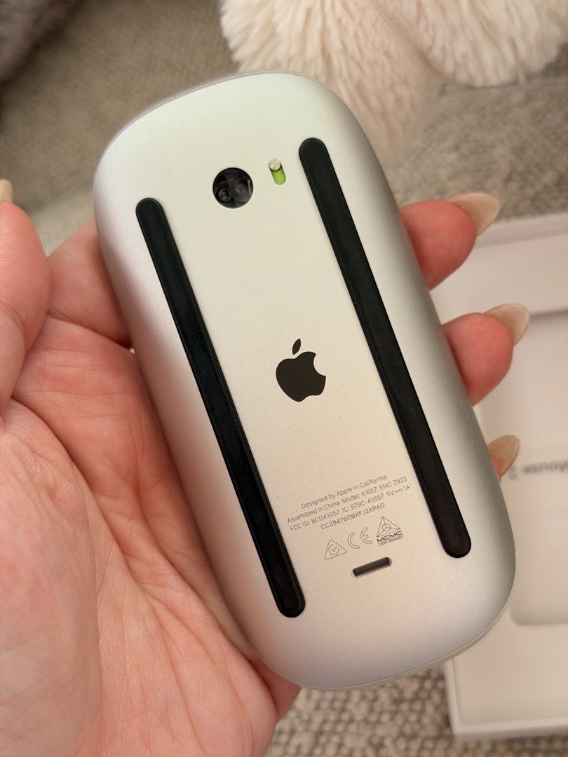Like new apple Magic Mouse465739412669081603