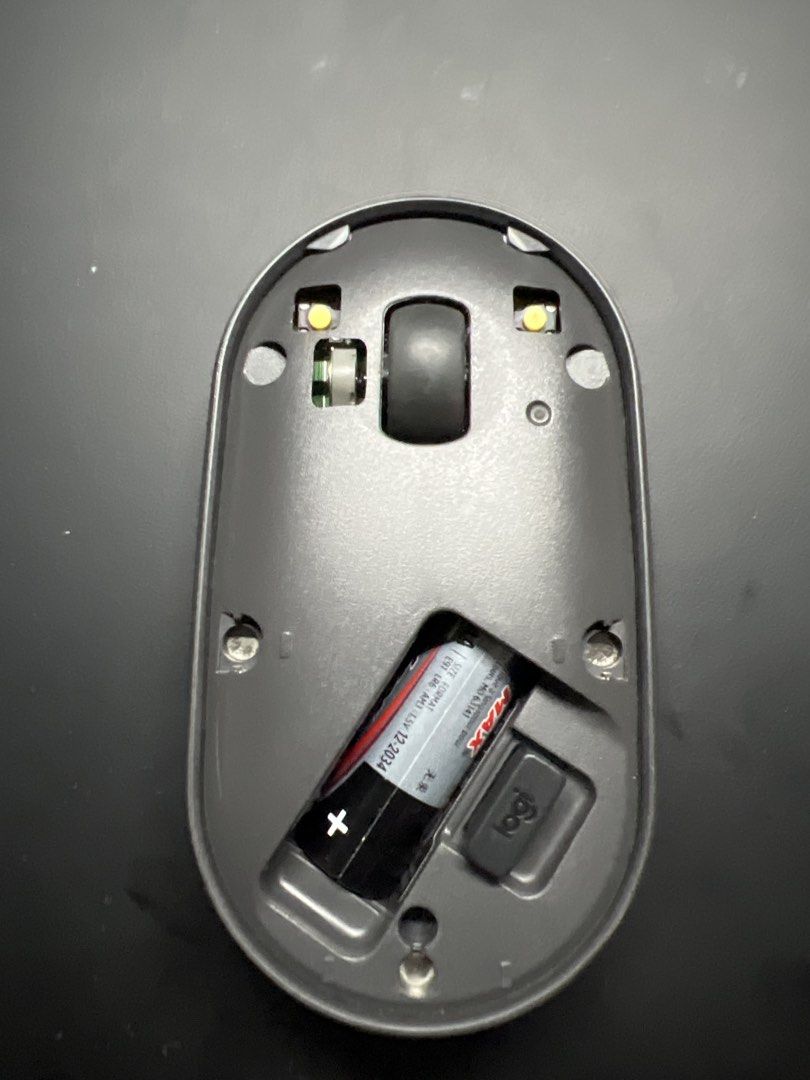 Logitech Pebble M350 Wireless Mouse465739416864051202