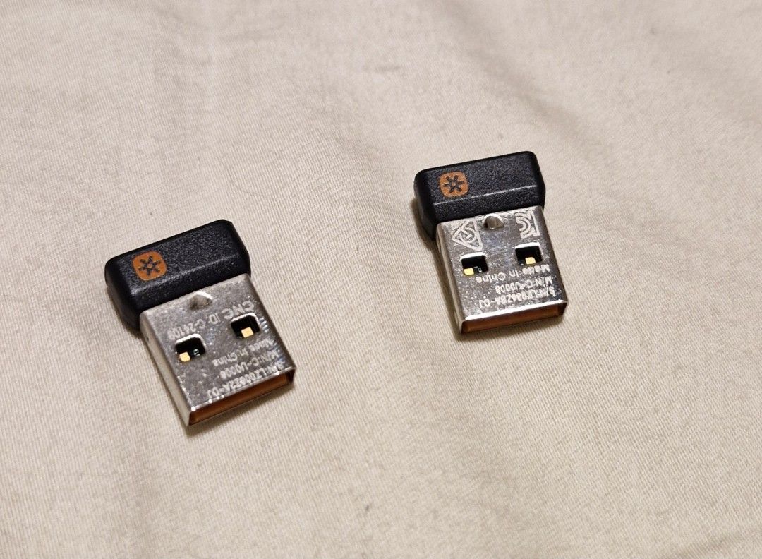 Logitech Unifying Receiver X 2466086172327290880