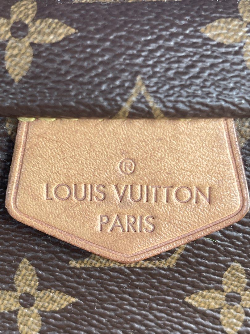 Louis Vuitton Bumbag Good Condition (Category: Luxury Bags & Wallets) located in Puerto Princesa. Submitted by eds.raps (Listing ID 1440217636, Image 3). Description: Onhand Open for layaway Good condition has water marks here and there Honey patina Vachetta leather Verbal authentication from Pro Authenticators Buyer pays shipping fee.