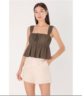 (Category: ) located in . Submitted by jojo_shop1 (Listing ID 1440310207, Image 1). Description: .