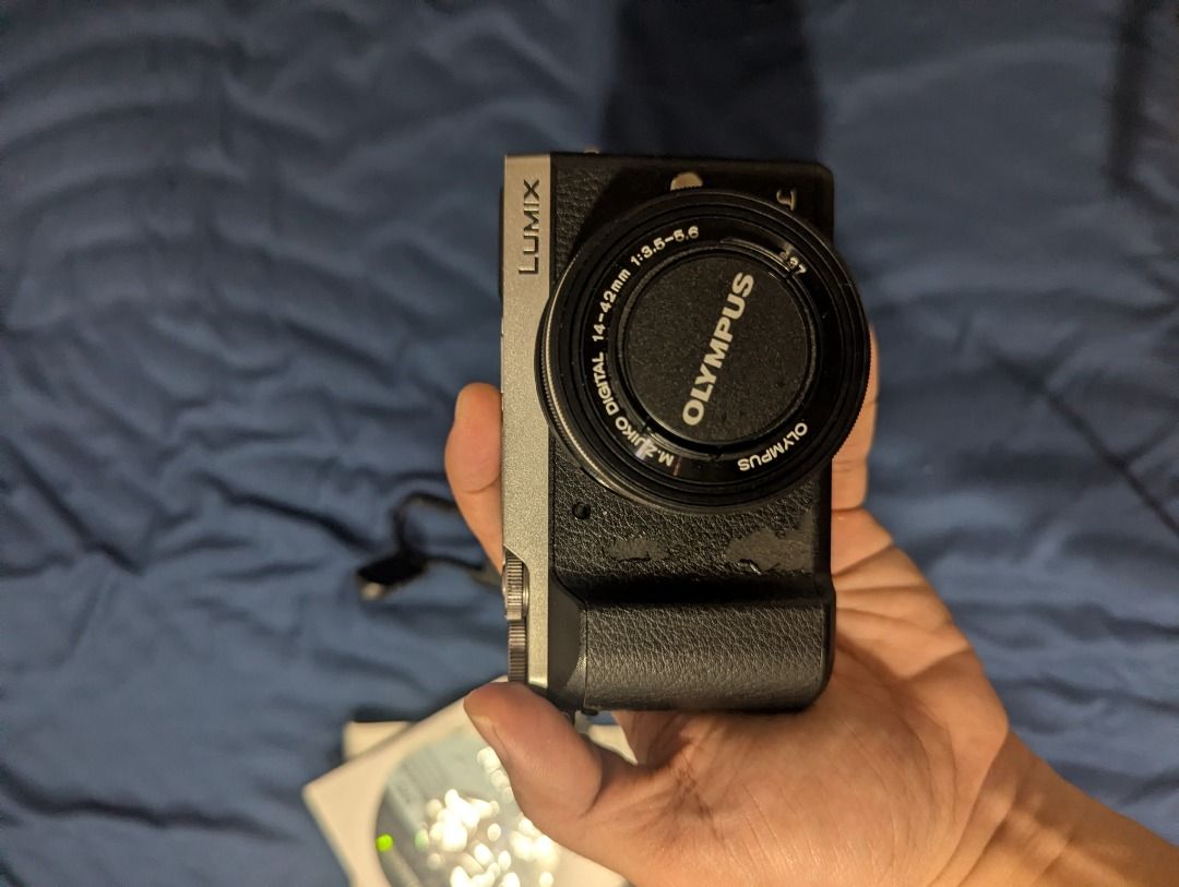 Lumix GX85 BODY- READ DESCRIPTION (Category: Cameras) located in Caloocan City. Submitted by bulanjim-81396 (Listing ID 1440208944, Image 3). Description: Diagnosed with broken MoBo LENS NOT INCLUDED Comes with box Maybe you can still restore this Meetup in QC or Shipping at Buyer's Expense.