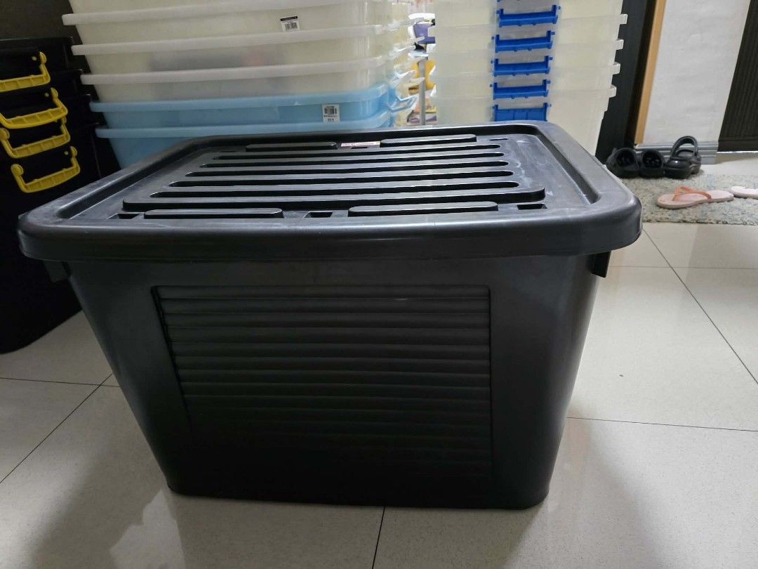 Masterbox Medium Black (Category: Storage Boxes & Baskets) located in Taguig. Submitted by mgaabubotniligaya (Listing ID 1440199017, Image 1). Description: Masterbox Medium Black @500 each Take all 5pcs for only 2,250.