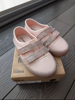 (Category: ) located in . Submitted by sfmummy (Listing ID 1440331612, Image 1). Description: .