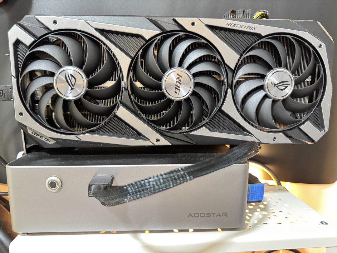 Mini PC with external GPU465746641007431682