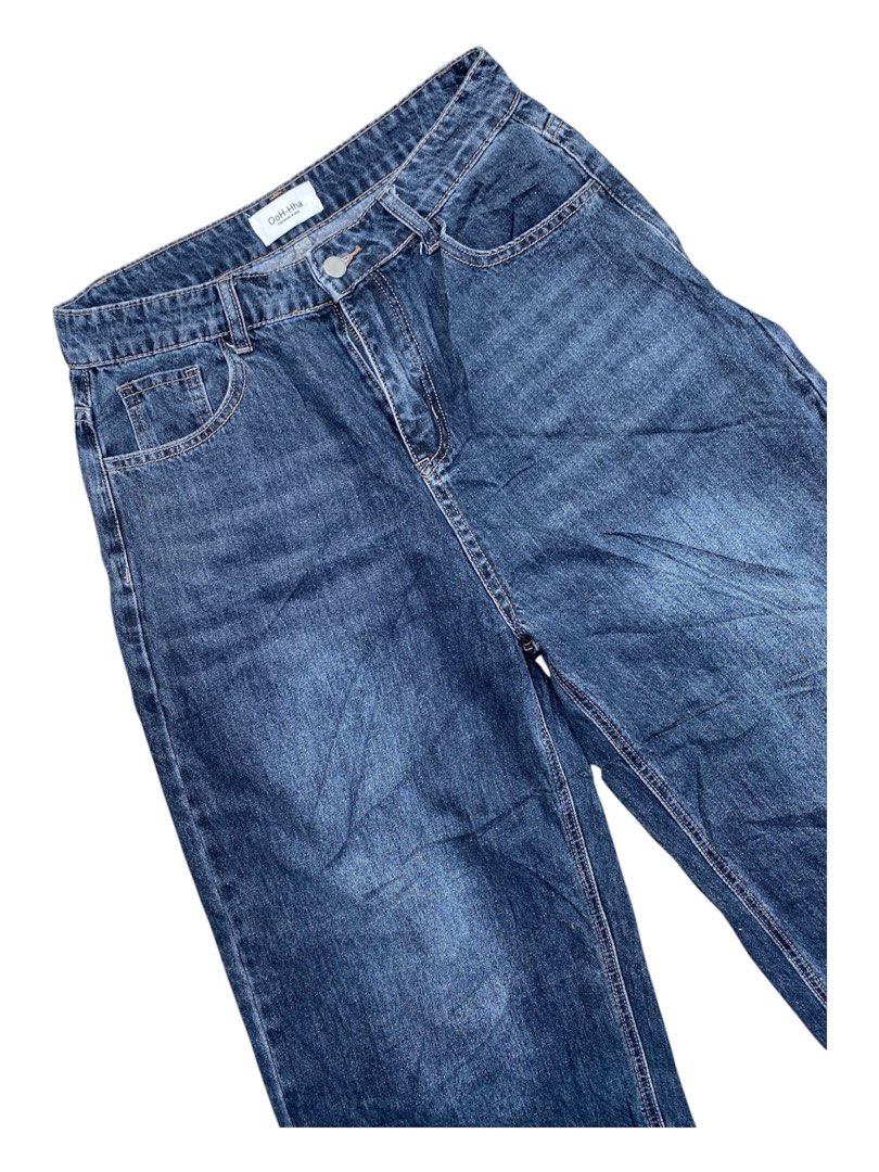 Ooh-lala baggy jeans (Category: Jeans) located in Madridejos. Submitted by keeno_14 (Listing ID 1440264390, Image 2). Description: Dimes- W- 28 to 30 L- 41 Thigh- 14 LO- 12 Excellent condiom Like new .