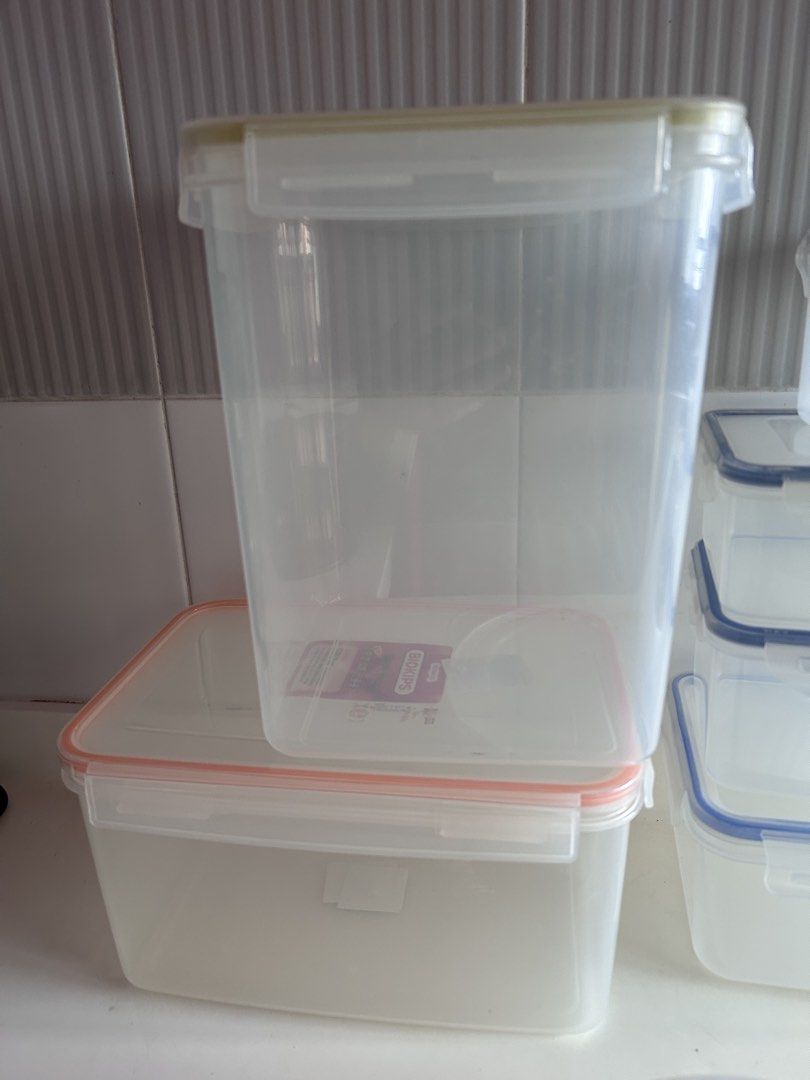 Plastic Storage Containers: 7 Pieces465455677755238400