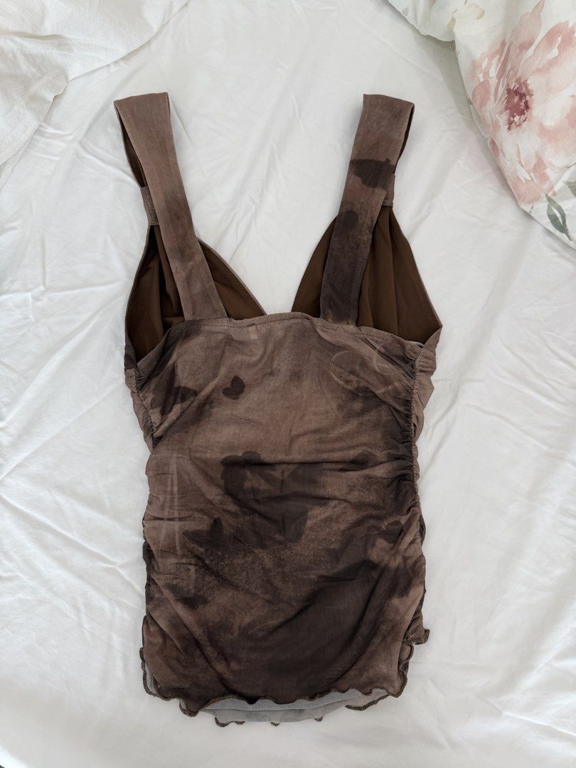 Princess Polly brown sheer top XS (Category: Sleeveless) located in Makati City. Submitted by bargainwaves (Listing ID 1440366205, Image 3). Description: .