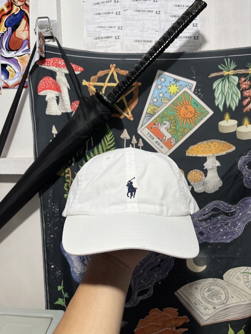 Ralph Lauren dadhat x Musinsa (Category: Caps & Hats) located in Lipa City. Submitted by hoywilliam (Listing ID 1440304718, Image 2). Description: Ralph Lauren dathat x Musinsa Authentic legit 1 size fits White color Issue- nasa picture,nahawaan ng clorox sayang haahha Add sf nalang po salamat Lipa City Batangas📍.