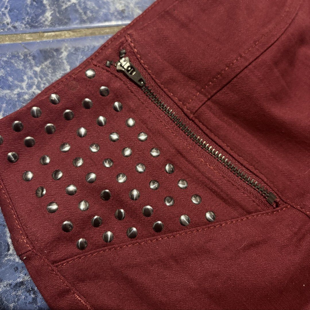 Red Studded Skirt (Category: Skirts) located in Manila. Submitted by ccarchives (Listing ID 1440320080, Image 2). Description: waist: 24 to 26.