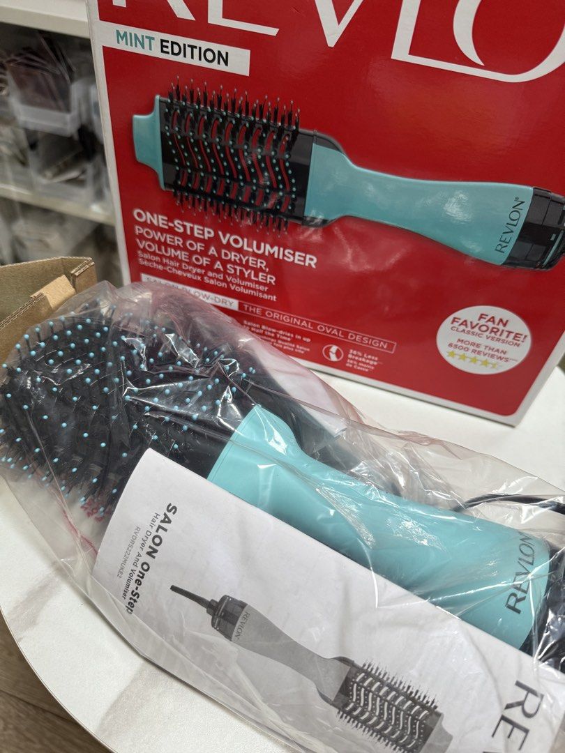 REVLON One-Step Dryer and Volumizer (Category: Hair) located in Quezon City. Submitted by happyfactoryph (Listing ID 1440257275, Image 3). Description: HF Seller Picks ✨ Discounted prices until end of May. REVLON One-Step Dryer and Volumizer - P5490 (from P6990) Colors available: Pink Mint Shop Details ⭐ MOP: COD, BPI, BDO, Metrobank, Gcash ⭐ Meet-up: Marikina Heights (everyday), BGC (weekdays only) ⭐ Shipping: Grab, Lalamove, J&T, LBC⁣ ⁣ ⭐ ORDER