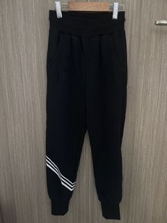 (Category: ) located in . Submitted by jcheong (Listing ID 1440276203, Image 1). Description: .