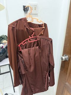 (Category: ) located in . Submitted by kerelvv (Listing ID 1440369071, Image 1). Description: .