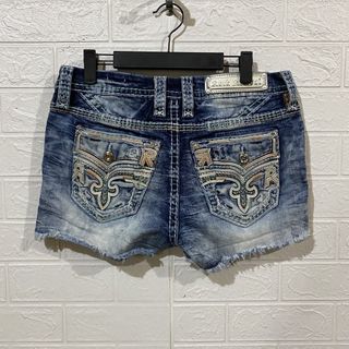 (Category: ) located in . Submitted by we_thrift (Listing ID 1440205546, Image 1). Description: .
