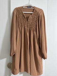 (Category: ) located in . Submitted by closetaddicts (Listing ID 1440306815, Image 1). Description: .
