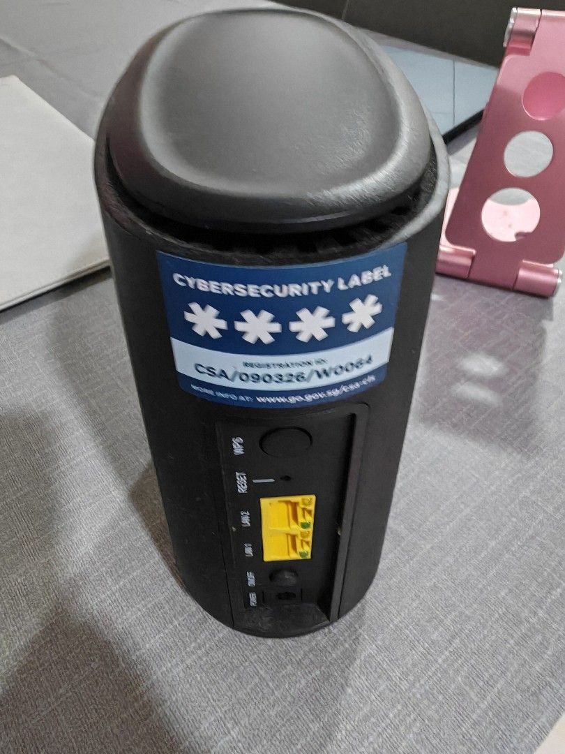 Singtel WiFi Router with Cybersecurity Label465857854623590400