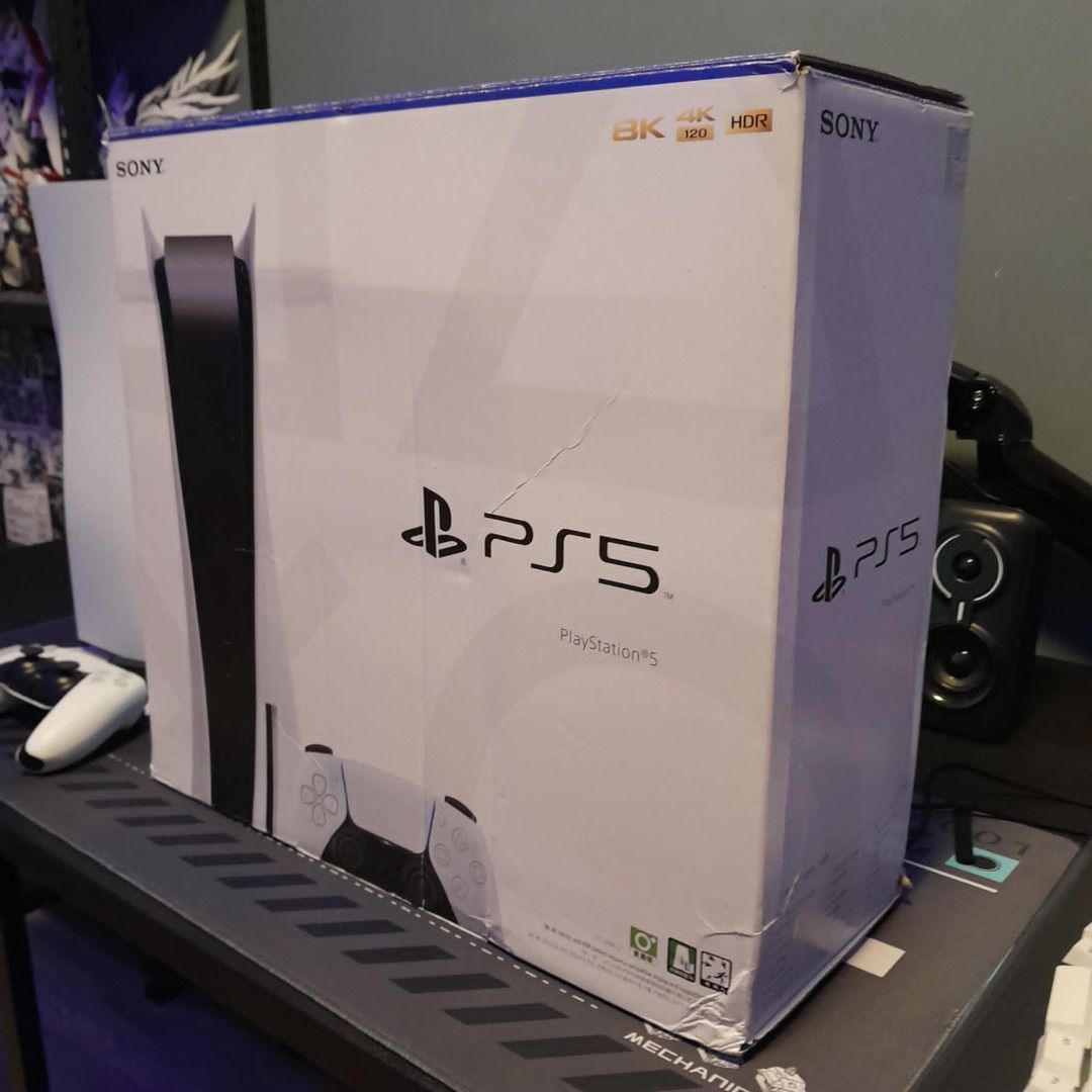 Sony Playstation 5 PS5 Disc Edition Console (Category: PlayStation) located in Caloocan City. Submitted by matikane-tannhauser03 (Listing ID 1440320547, Image 3). Description: For Sale or trade !!! Ps5 Phat (no issue) Bought around 2024 after matapos ko yung spiderman 2 game hindi na nagamit nasa box nlang more on pc kasi ako kaya if ever mas prefer ko trade sa handheld para nadadala ko sya pag sakaling mag travel ako selling or trade for 2*,*** 