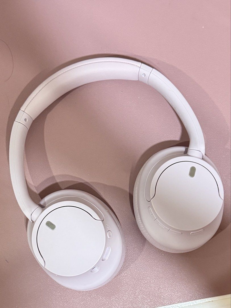 Sony WH-CH720N headphones (Category: Headphones & Headsets) located in Manila. Submitted by lianacervantes (Listing ID 1440219841, Image 1). Description: Complete with box and charger. 📍Iloilo City Shipping fee c/o buyer.