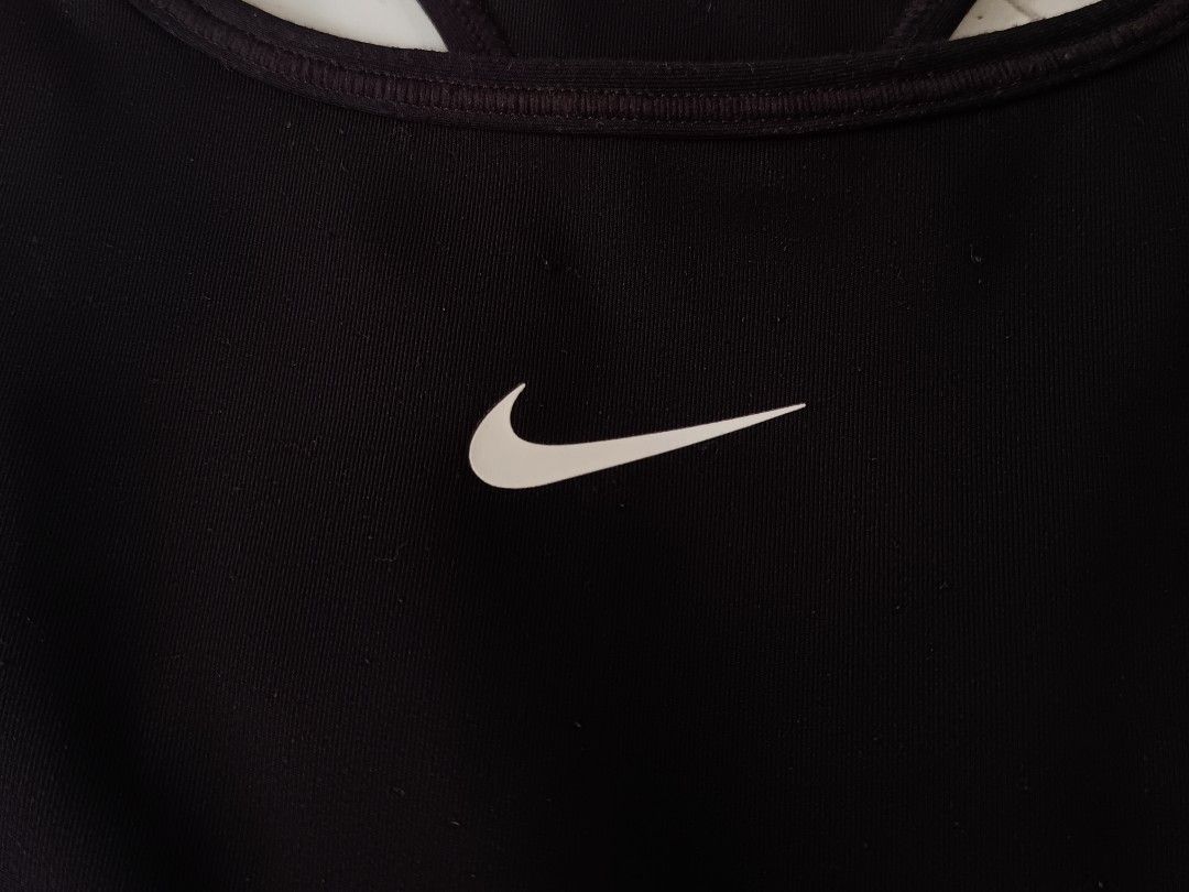 Sports Bra, Nike (Category: Activewear) located in Baguio. Submitted by evthrfts36211 (Listing ID 1440369069, Image 3). Description: .