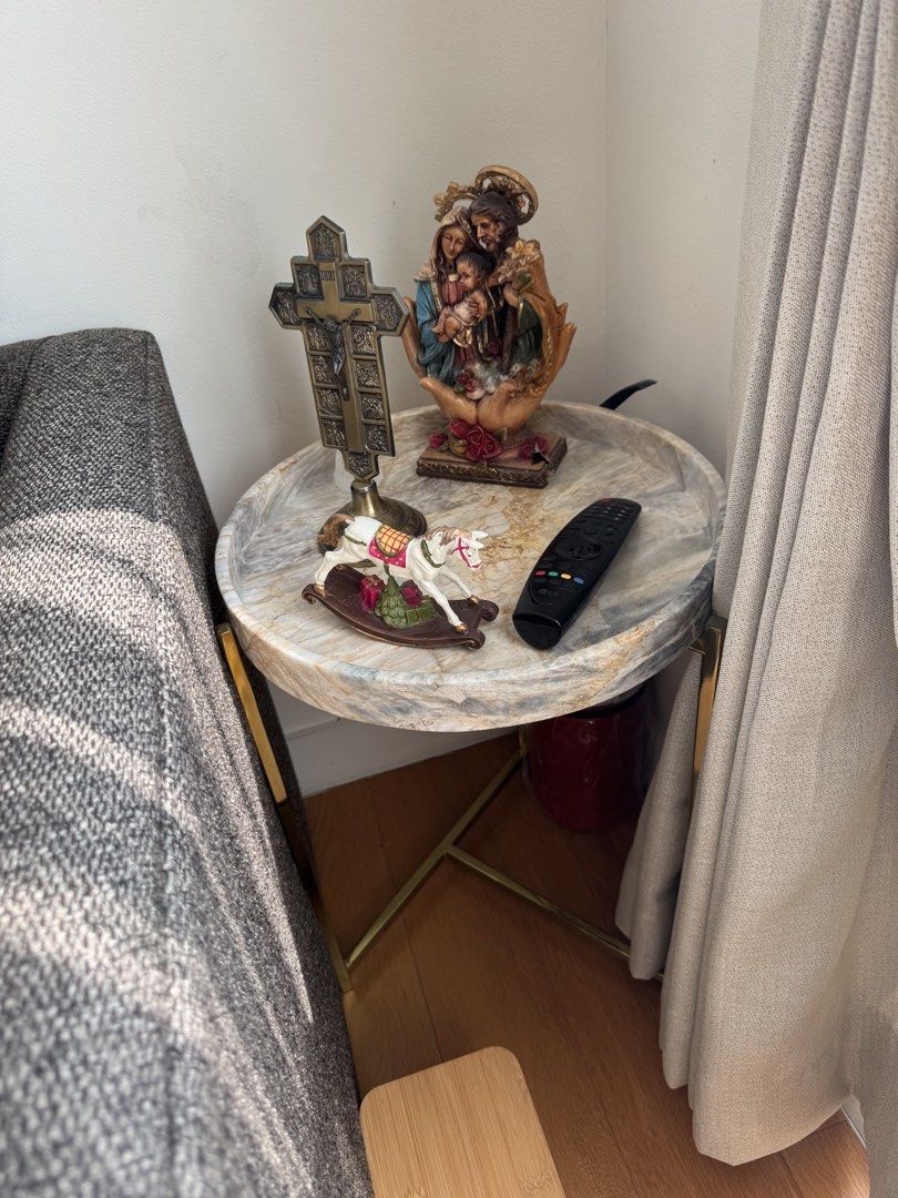 (STAND ONLY) for Gold Side Table (Category: Tables & Sets) located in Mandaluyong City. Submitted by grmnk (Listing ID 1440198768, Image 3). Description: RFS: We broke the marble top that originally came with it :( Selling just the frame! 1 pc available 50 cm height 38 cm width BPI / GCash Pick-up from Hulo, Mandaluyong.