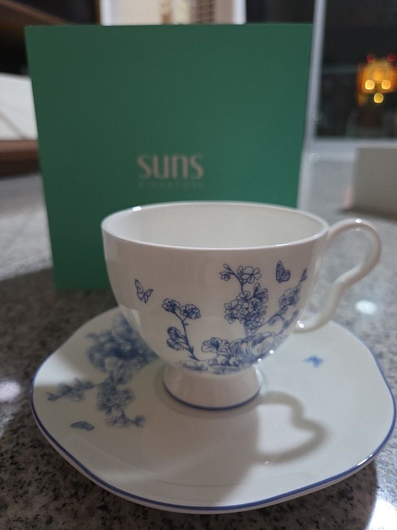 Suns Tea Cup and Saucer Set465930982492753920