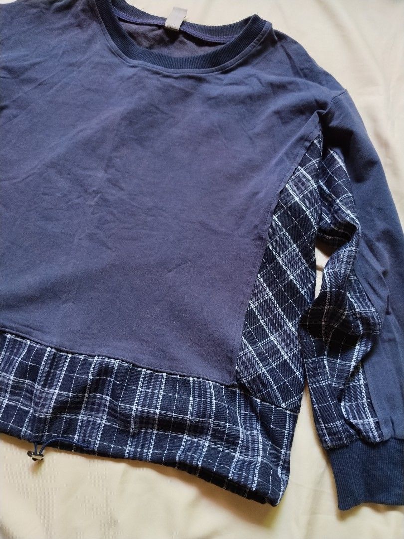 Sweat Top (Category: Longsleeves) located in Daraga. Submitted by timeless_thread (Listing ID 1440227563, Image 2). Description: .