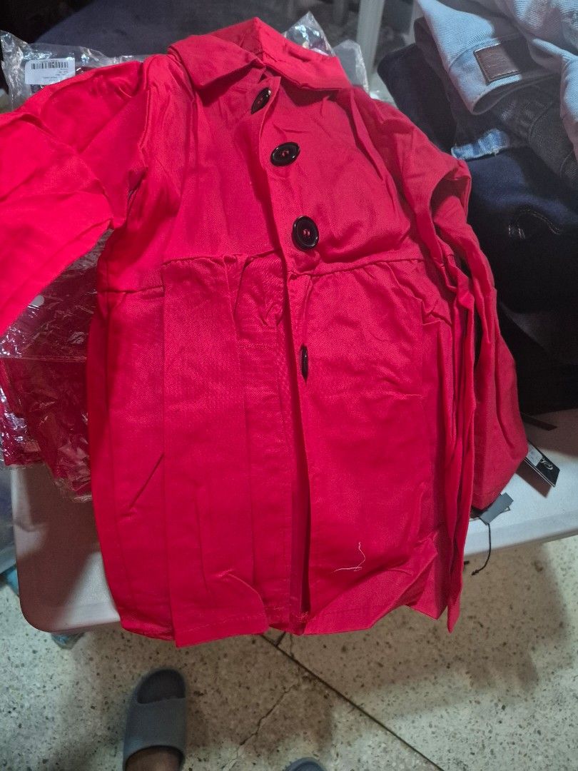 Take all 26pcs assorted tops for women (Category: Dresses) located in Paranaque City. Submitted by isay_virtualstore (Listing ID 1440203327, Image 2). Description: 3 blazers brand new with tag sizes 1 office dress 7 office skirts 1 maong pants 1 maong blazer 1 maong mini skirt 5 maroon blouses size 16 4 pcs Dress pambata size 130 4 assorted tops and bottoms Take all for 3k only Pick up in sucat paranaque.