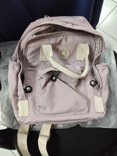 (Kategori: ) berada di . Dikirim oleh newnthriftaini (ID iklan 1440350502, Gambar 1). Deskripsi: .