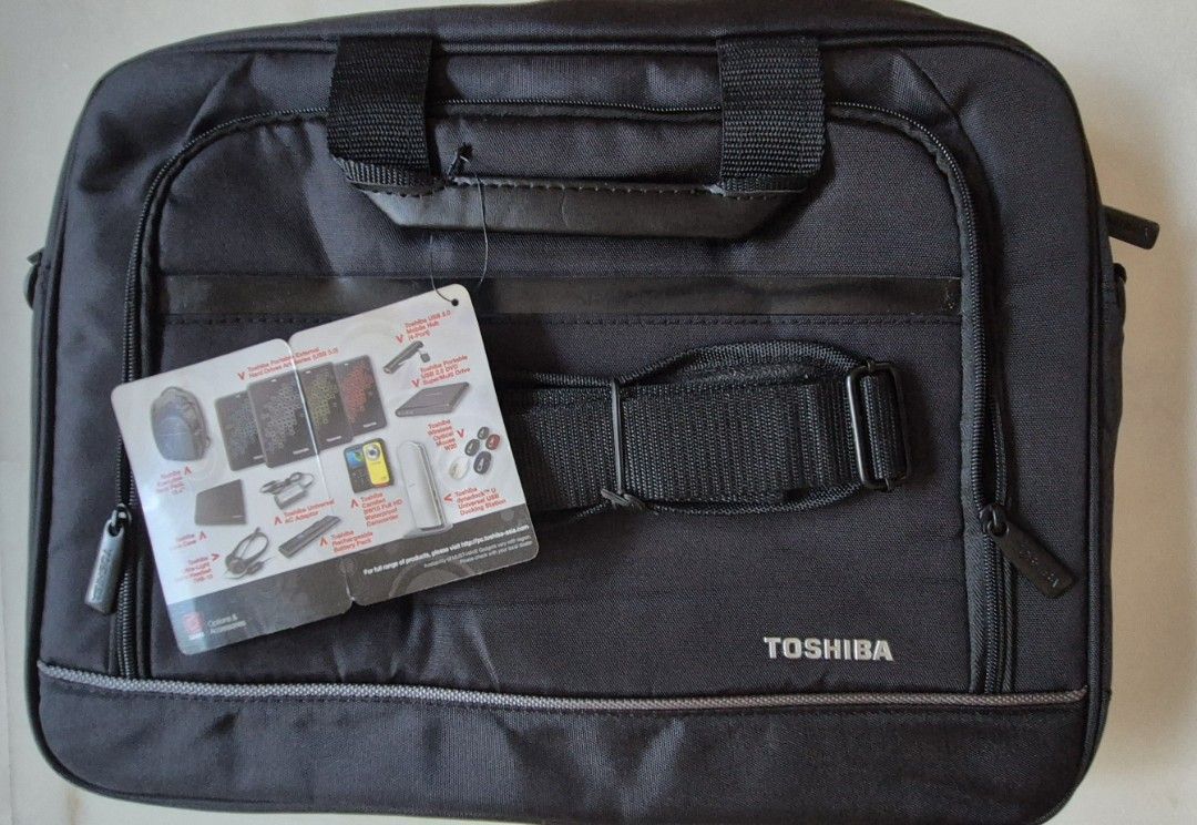 Toshiba Black Laptop Bag465644739102003200