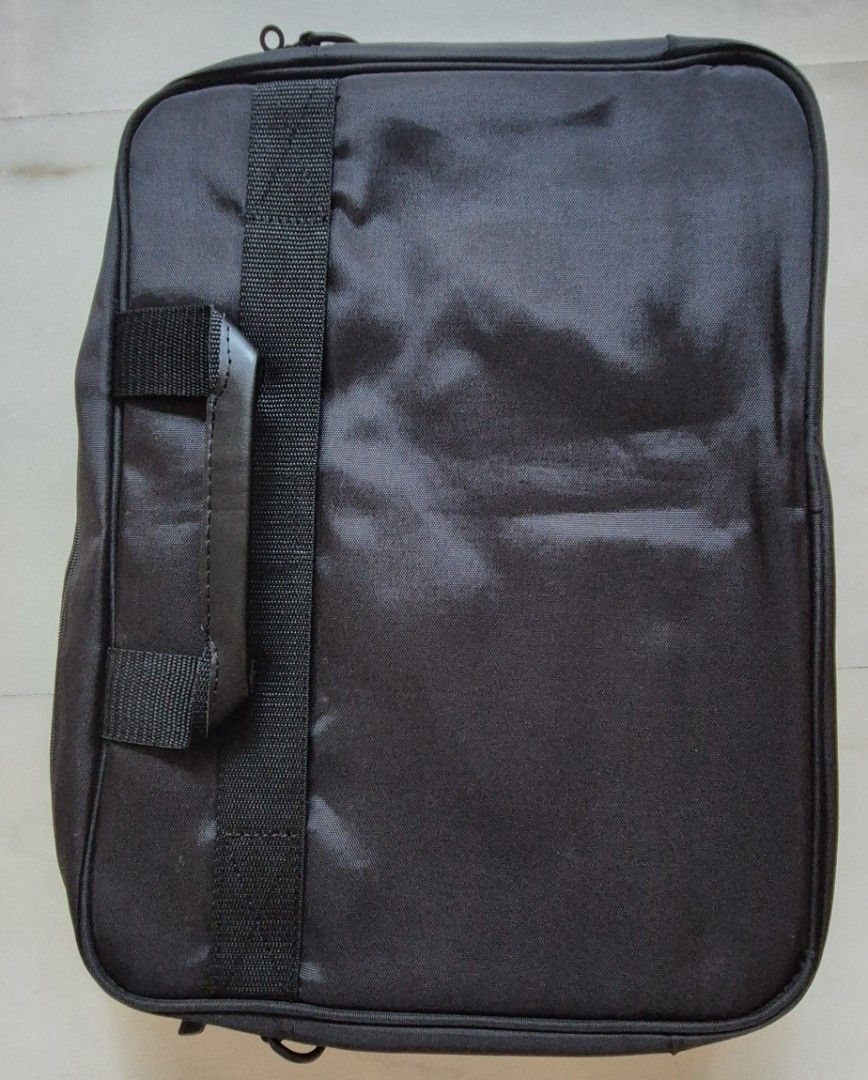 Toshiba Black Laptop Bag465644739102003201