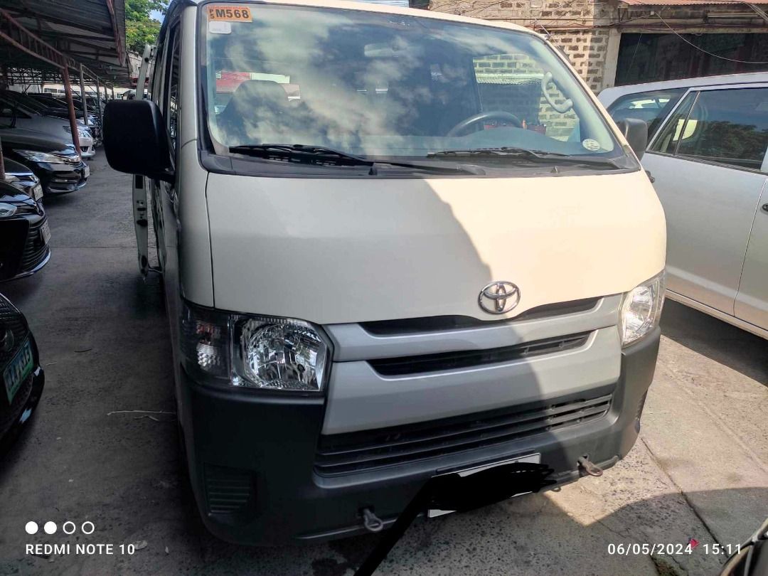 Toyota Hiace Commuter Manual (Category: Used Cars) located in Makati City. Submitted by happymountain-bc97 (Listing ID 1440198568, Image 3). Description: LOW ODO GARAGE QUEEN 3.0 FUEL EFFICIENT SOFT CLUTCH PRISTINE CONDITION GOOD TIRES COLD AC EXCELLENT 101% ORIGINAL PAINT SEE CAR TO APPRECIATE .