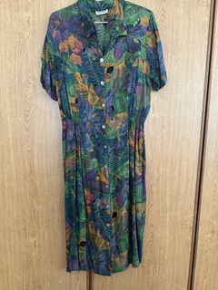 (Category: ) located in . Submitted by sheglowsinvintage (Listing ID 1440340449, Image 1). Description: .