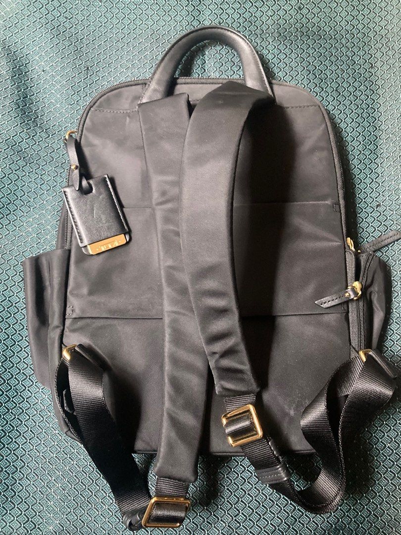 Tumi Voyageur Carson Nylon Backpack (Category: Luxury Bags & Wallets) located in Makati City. Submitted by anikanikatbph (Listing ID 1440269050, Image 3). Description: .