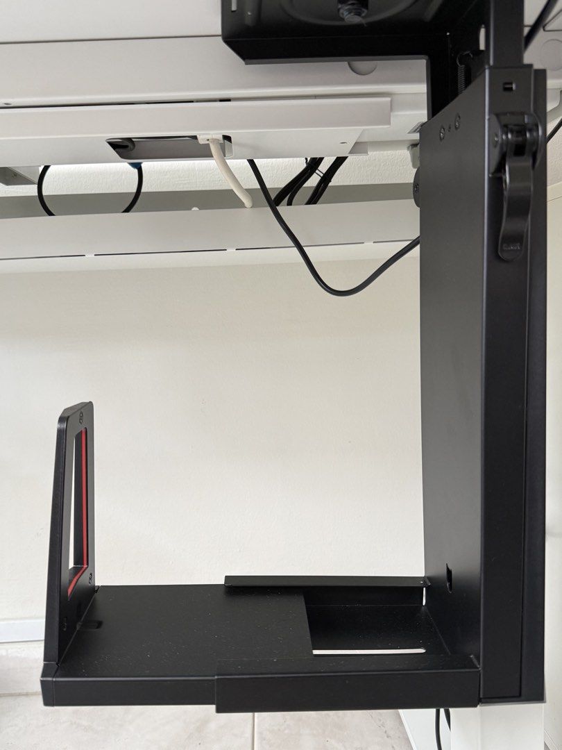 ULTIDESK PC holder465517562027069441