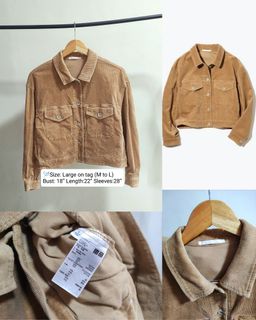 (Category: ) located in . Submitted by ks.clothing (Listing ID 1440360378, Image 1). Description: .