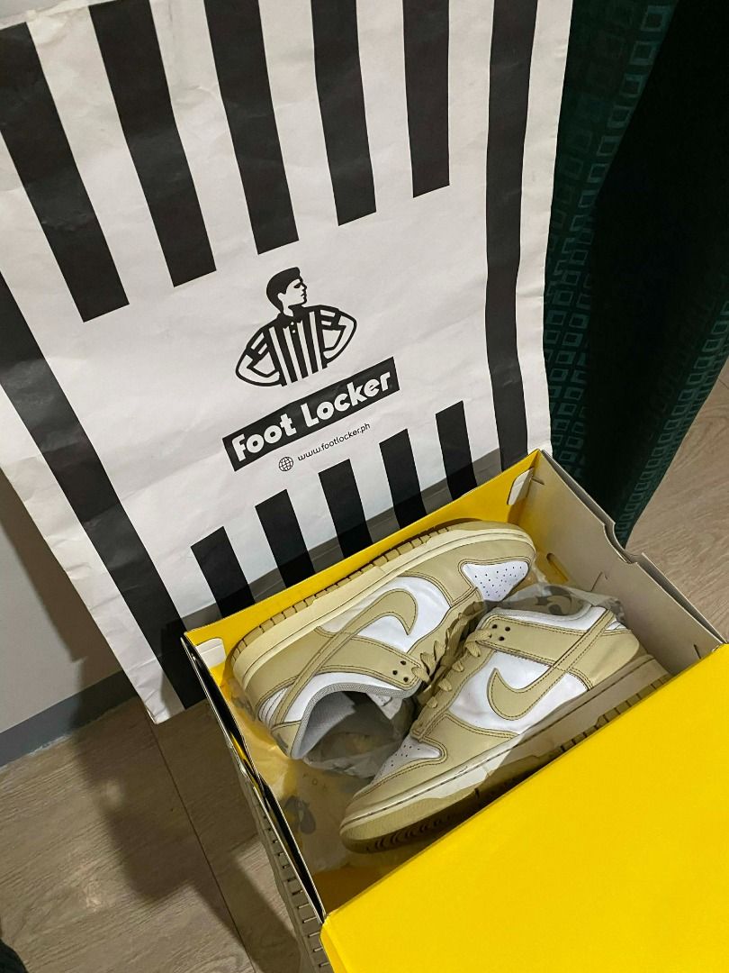 Used Nike Dunk Low 'Team Gold' (Category: Sneakers) located in General Mariano Alvarez. Submitted by decluttersed (Listing ID 1440308045, Image 2). Description: For Sale / Trade Used Nike Dunk Low 'Team Gold' Price: P1,000 Only below market/retail Size: 9 US Condi: 7/10 Local Release Used Good (Drags & Dirt) Comes with Replacement Box Can trade to your size 9-10 Sneaker add 1k value Loc: Dasmarinas, Cavite.