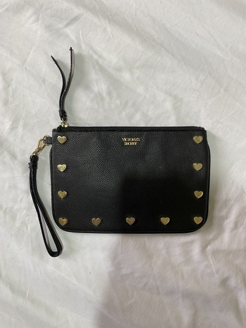Victoria's Secret Wristlet (Category: Purses & Pouches) located in Baguio. Submitted by pussycatdollz (Listing ID 1440312692, Image 1). Description: .