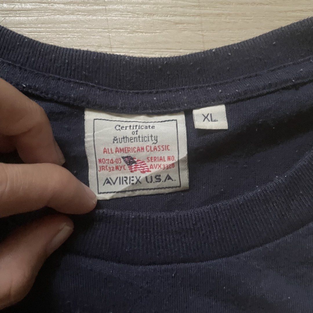Vintage Avirex Long Sleeve (Category: Coats, Jackets and Outerwear) located in Digos. Submitted by schlawg_y2k (Listing ID 1440282695, Image 3). Description: 21x28 dm for more details.