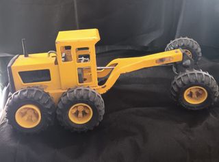 (Category: ) located in . Submitted by thriftstoreqc (Listing ID 1440383661, Image 1). Description: .
