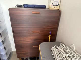(Category: ) located in . Submitted by anarascloset (Listing ID 1440226162, Image 1). Description: .