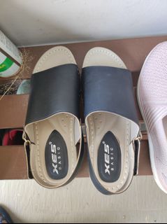 (Category: ) located in . Submitted by mai3456 (Listing ID 1440289782, Image 1). Description: .