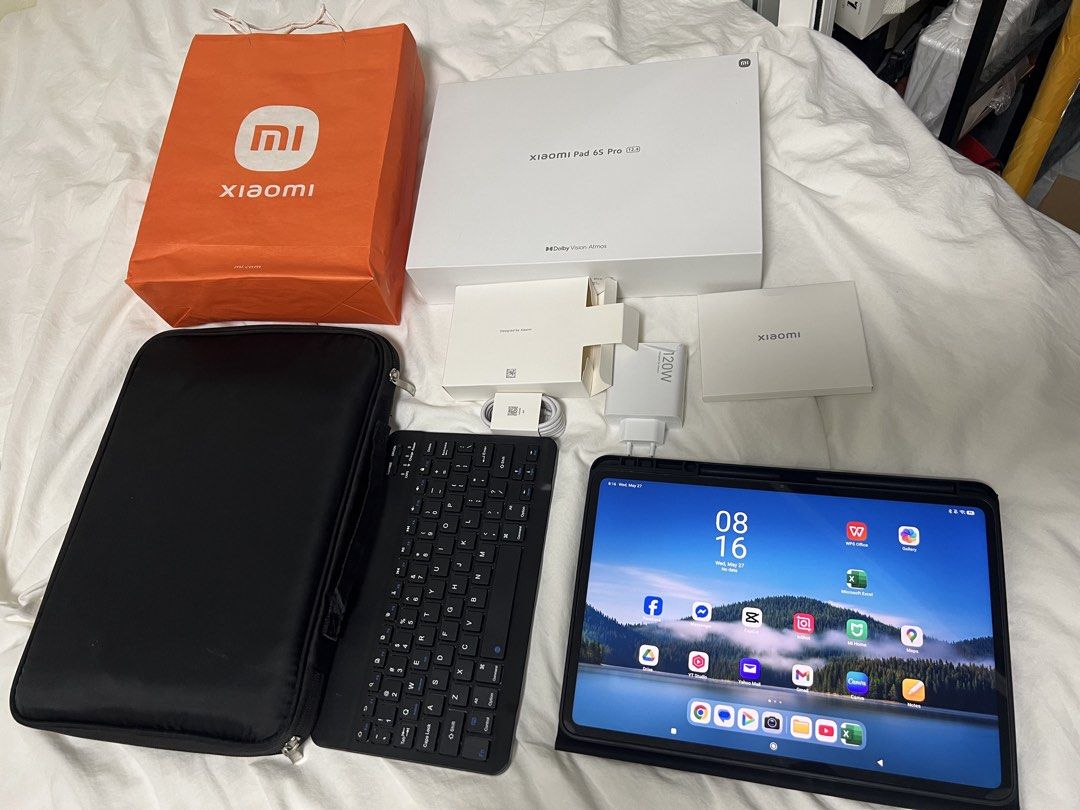 Xiaomi pad 6s pad 12.4 512gb (Category: Android) located in Pasig City. Submitted by maiki.cruz (Listing ID 1440325994, Image 1). Description: Xiaomi pad 6s pro 12.4 12+512gb Everything on picture included -original charger and cable never used Bluetooth keyboard Tempered glass Pouch bag Used for around 3 weeks only Used for video editing while out of the country Bought september 15, 2025 Sm megamall mi store Bought 40k brand new Receipt included