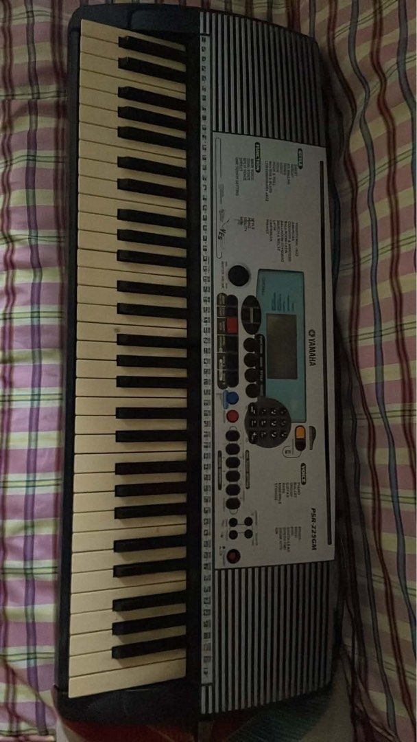 Yamaha PSR-225GM Keyboard (Category: Musical Instruments) located in San Mateo. Submitted by bmarcadrn (Listing ID 1440275956, Image 1). Description: -61 keys - Ideal for beginners and practice - Numeric keypad for easy function selection - Built-in speakers - All keys are working and well, except for 1 that SOMETIMES misfunctions, but still works. - all modes, volume, buttons are working. - slight yellowing due to age. NEGOTIABLE. Unit and Repla