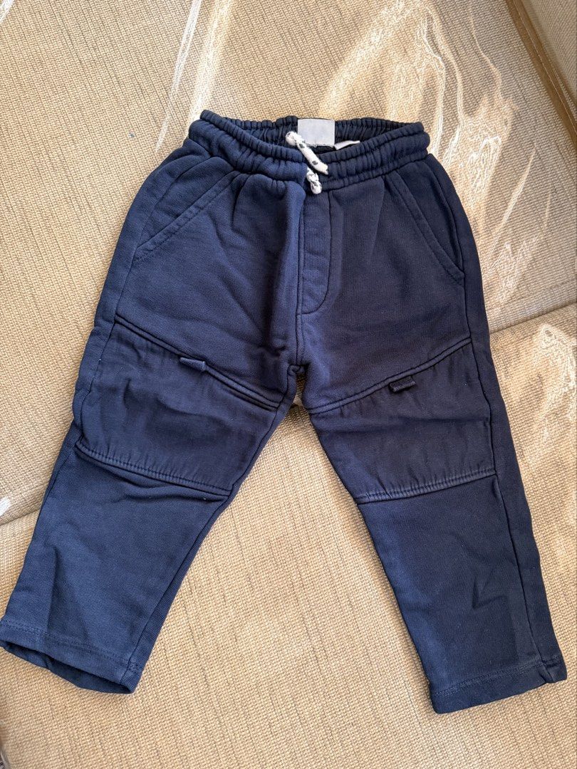 ZARA Kids Jogger Pants (Category: Babies & Kids Fashion) located in Quezon City. Submitted by maeber (Listing ID 1440246328, Image 1). Description: .