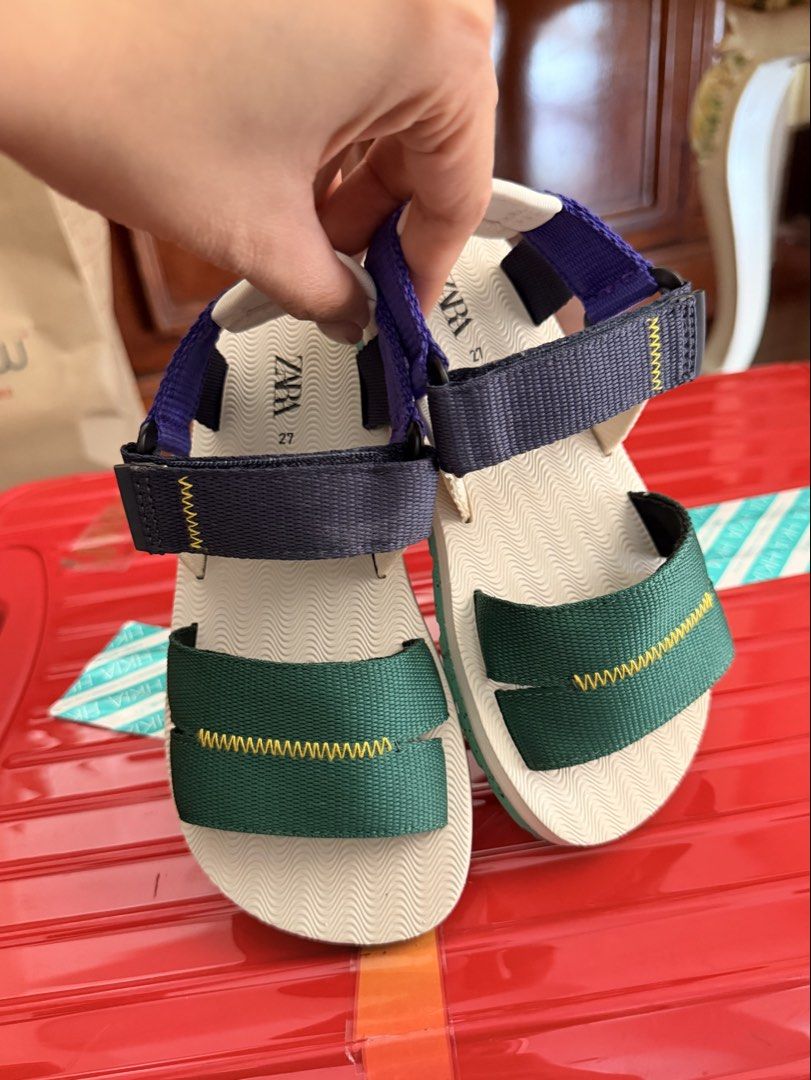 ZARA KIDS Technical Sandal EU27 (Category: Babies & Kids Fashion) located in Quezon City. Submitted by maeber (Listing ID 1440251119, Image 1). Description: BRAND NEW W/O TAG. Rfs: ayaw ng kid ko :((.