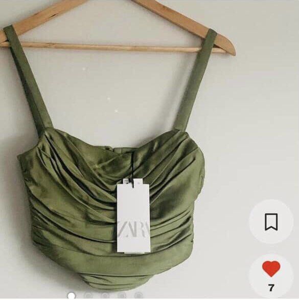 Zara Satin Corset Crop Top (Category: Others Tops) located in Mandaluyong City. Submitted by brocante_bykc (Listing ID 1440345357, Image 1). Description: .