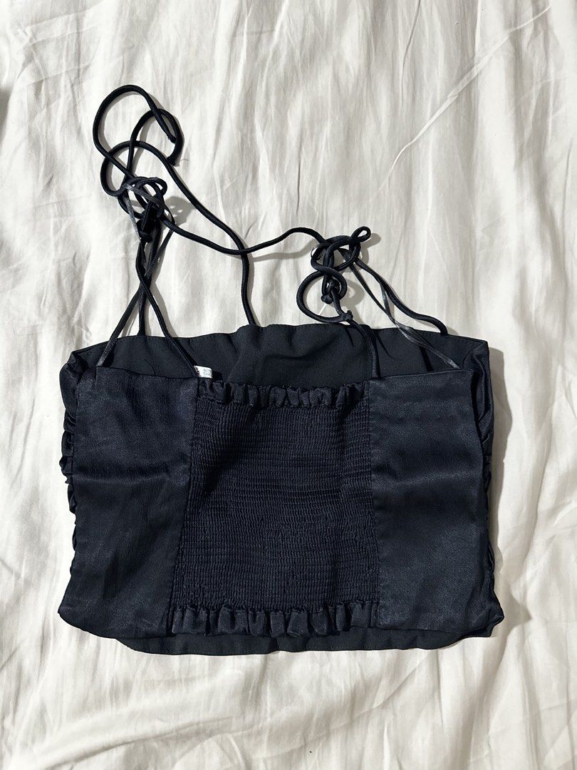 zara satin top in black (Category: Sleeveless) located in Manila. Submitted by fayekim (Listing ID 1440340369, Image 2). Description: .