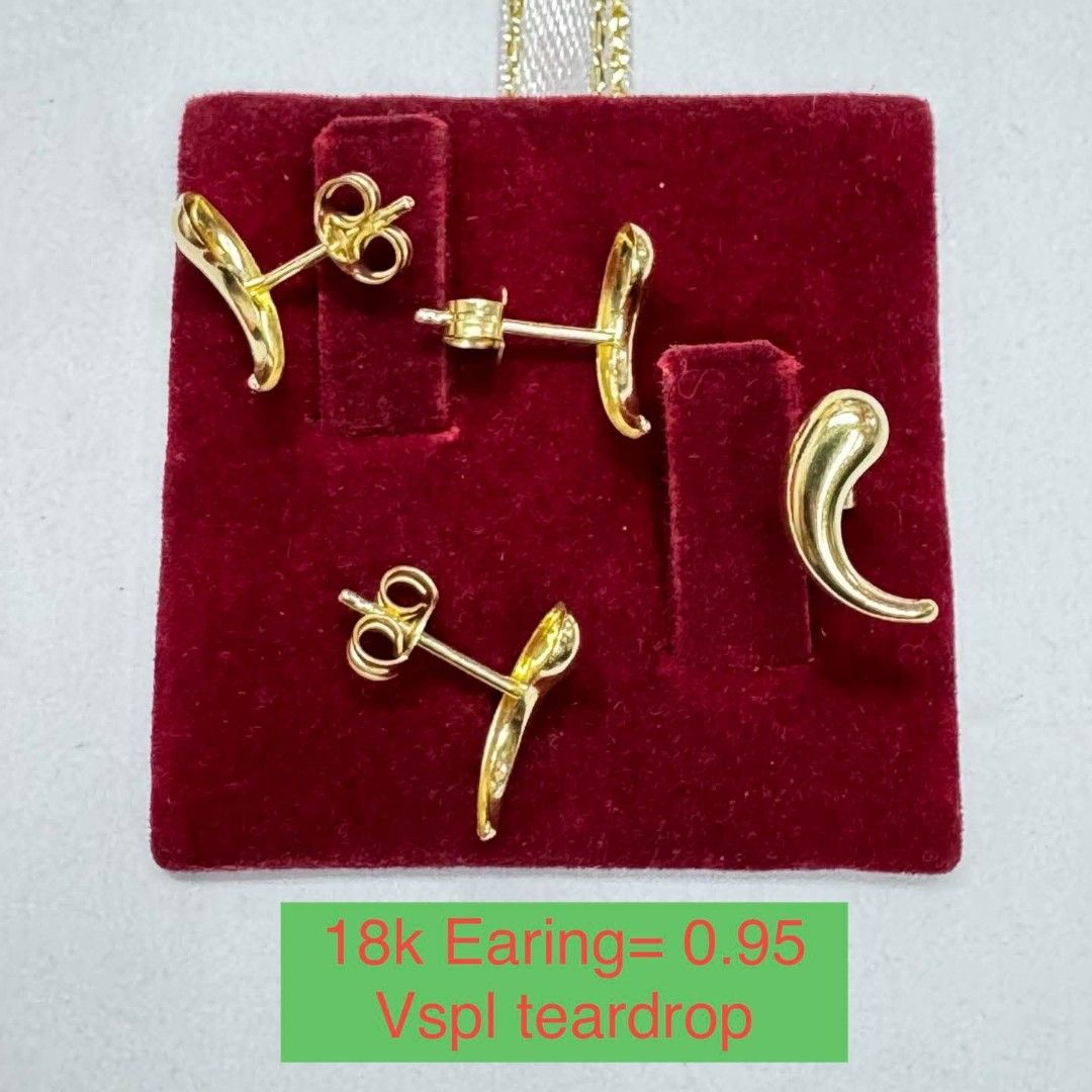 18k Saudi Gold teardrop earrings (Category: Earrings) located in Manila. Submitted by bhelgoldseller2ndaccount (Listing ID 1440407063, Image 1). Description: New!!✨New!!✨New!! Authentic 18k Saudi Golds 💯pawnable/naisasanla 💯with high appraisal rate 💯good investment 💯Direct supplier price 👉OPEN for resellers 🌺please take time to evaluate their actual sizes and grams 👉Best panggift for all occasions ✅ Sold per grams not per piece Kya lowest 